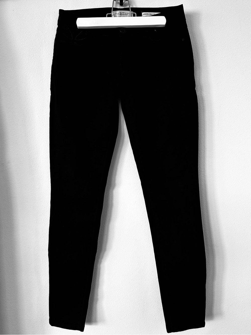 Habitual Angelina Cigarette Jeans in Blackest Black - NWOT